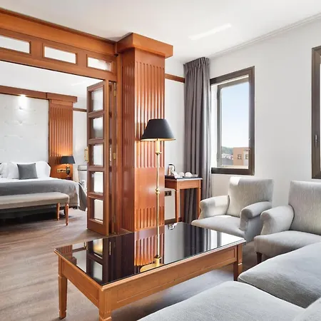 Cmc Hotel 4*