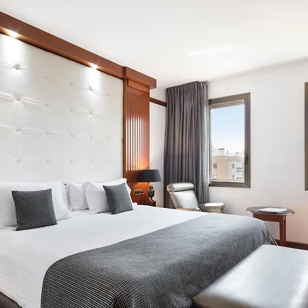 Western Premier Cmc Hotel Girona