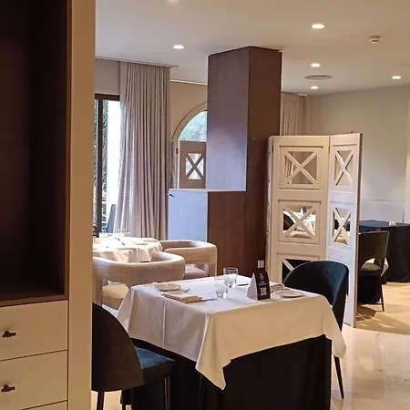 Cmc Hotel 4*