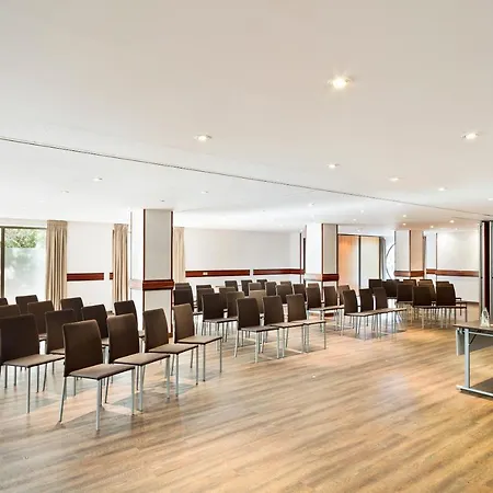 Hotel Cmc 4*