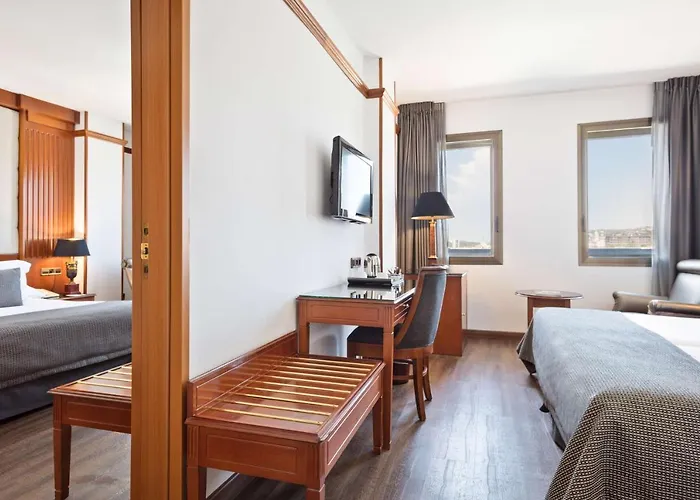 Hotel Western Premier Cmc