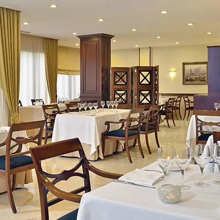 Western Premier Cmc 4* Girona
