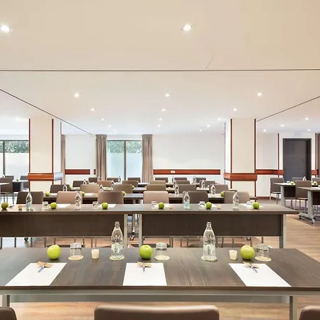 Western Premier Cmc Hotel 4*